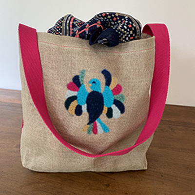 sac-à-main-oiseau punch needle sur sac à main en lin