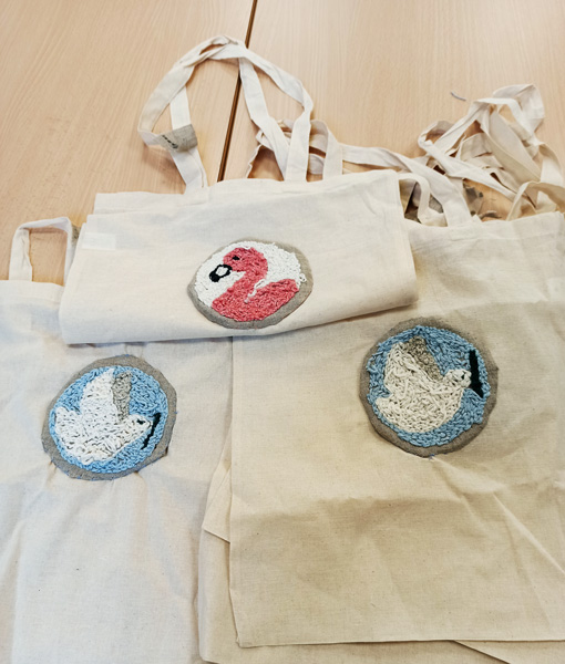 tote-bag-personnalisés-punch-needle tote bag personnalisé punch needle