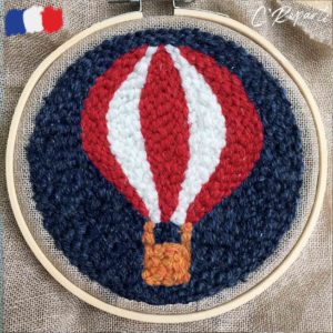 motif punch needle montgolfière