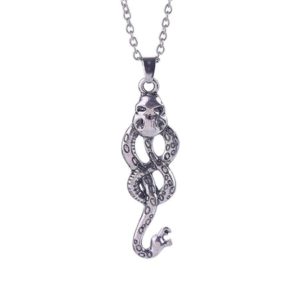 Snake Knot Necklace 1
