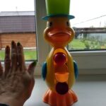 Jouet bain montessori canard jaune et hippocampe photo review