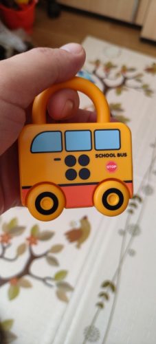 Jeu Montessori des petites voitures photo review