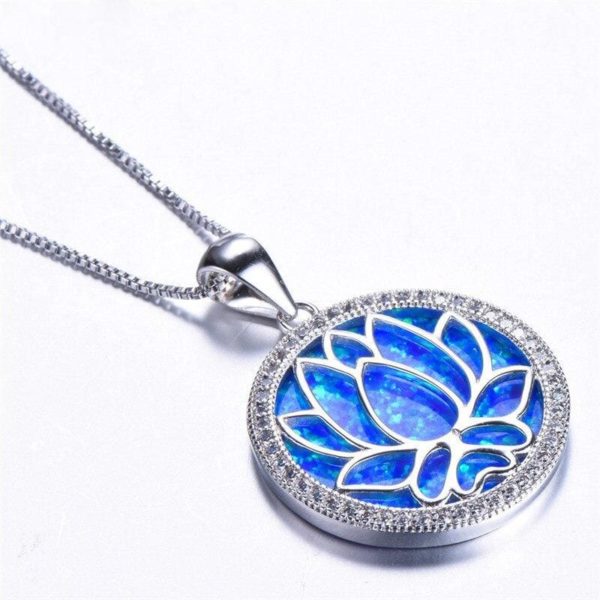 Collier fleur de lotus opale en argent