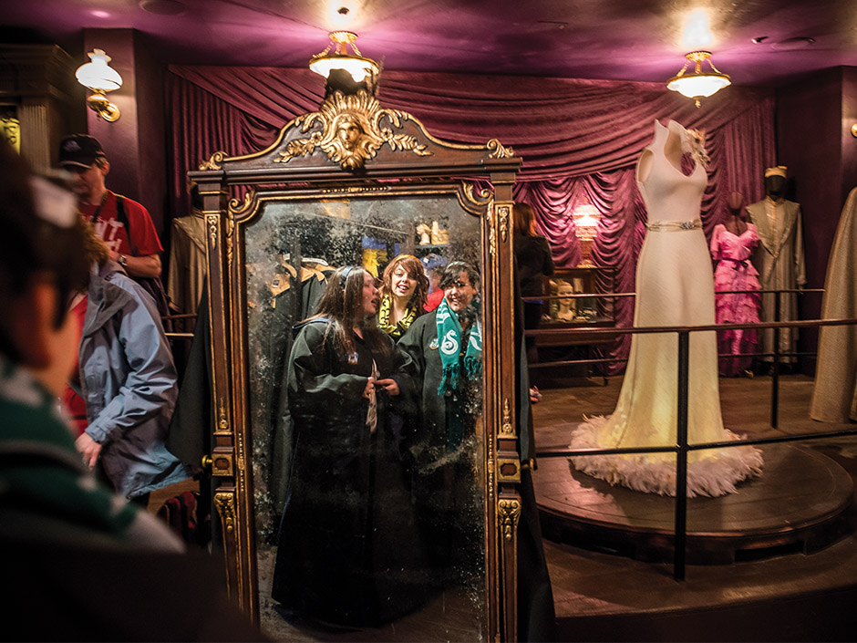 Aujourd'hui On vous parle du Shopping dans le monde magique de Harry Potter au sein de la galerie commerciale du Village Joué club. 1 imag blog harry1 Boutique harry potter Aujourd'hui On vous parle du Shopping dans le monde magique de Harry Potter au sein de la galerie commerciale du Village Joué club.