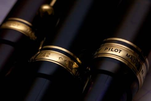 stylo montblanc de luxe stylo montblanc de luxe sur fond blanc