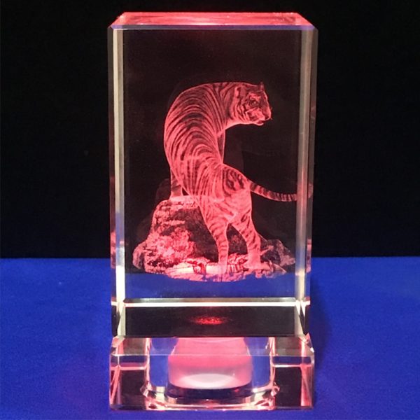 lampe tigre Domination rouge