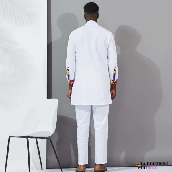 Magnifique ensemble de style Africain de couleur blanche -