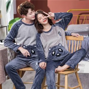 pyjama-couple