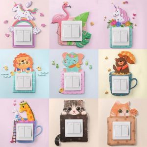Sticker mural Chikako kawaii avec couleurs pour décoration de chambre en forme de chat ou animaux